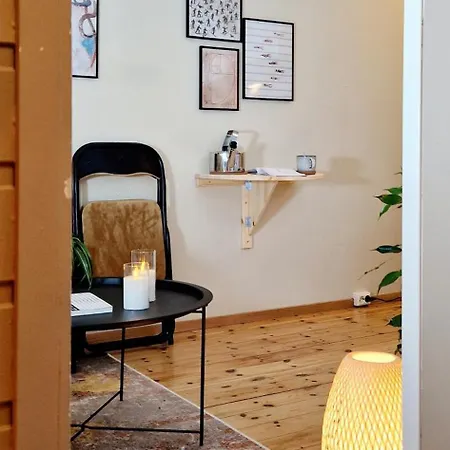 Heart Of - Quiet - Close To Everything Apartment *